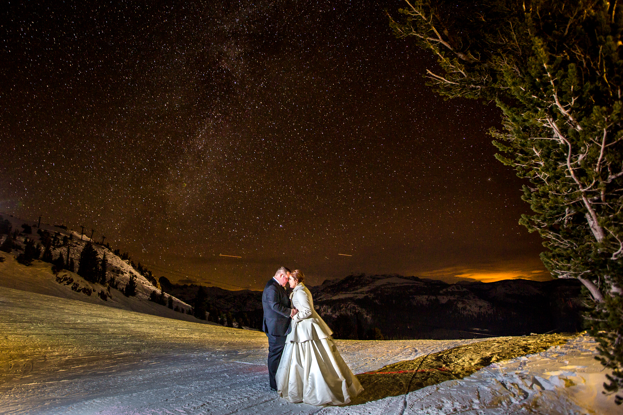 Katherine y su marido en Mammoth Lakes, California, durante su boda en diciembre de 2015. 
